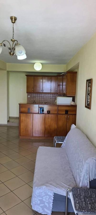 Veronika'S Apartment Химара Экстерьер фото